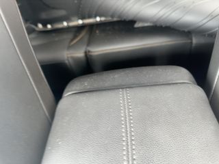 Vehicle Parts Image #3